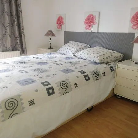 Getaway With Garden In Gelderland, Cleaning Included *